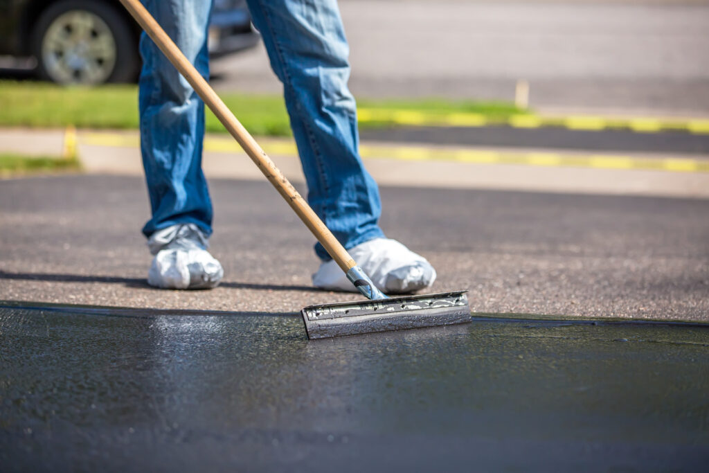 What Is Pavement Sealcoating?