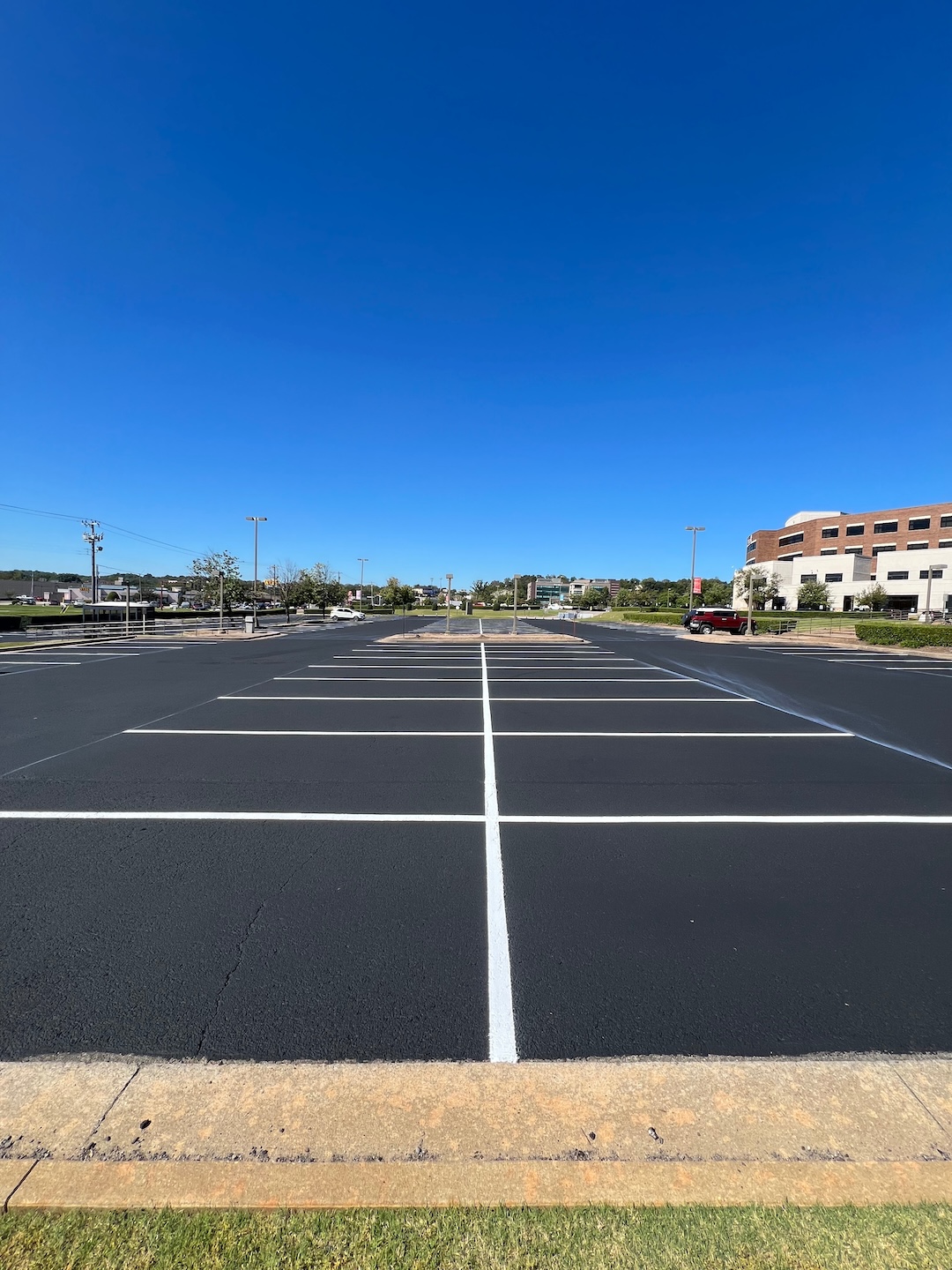 Mercy Hospital Crack Sealing project photo 4 in Fort Smith, AR